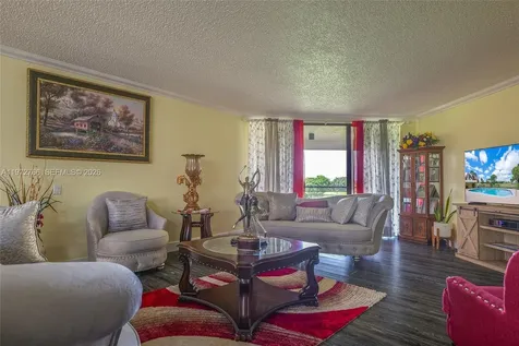 7200 Radice Court Lauderhill FL 33319