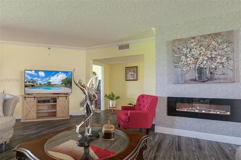 7200 Radice Court Lauderhill FL 33319