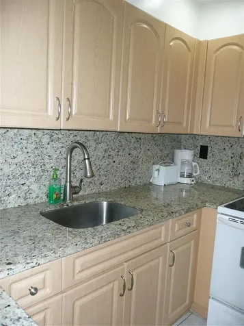 Sunny Isles Beach FL 33160
