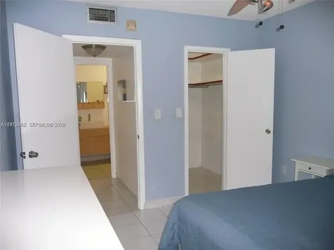 Sunny Isles Beach FL 33160