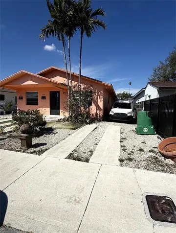 1845 NW 6th Street Miami FL 33125