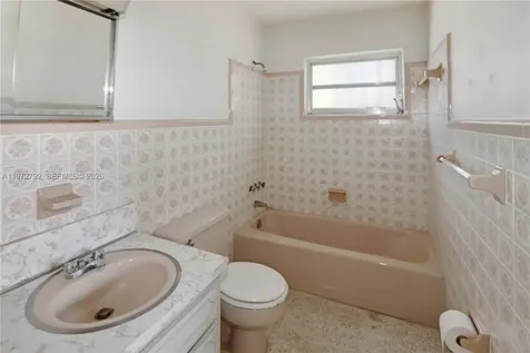 799 E 30th Street Hialeah FL 33013