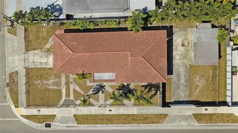 799 E 30th Street Hialeah FL 33013