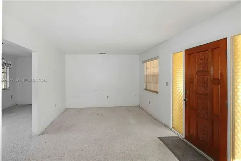 799 E 30th Street Hialeah FL 33013