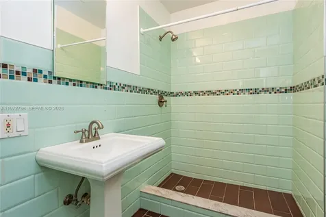 330 NE 86 Street El Portal FL 33138