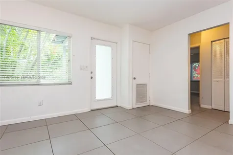 330 NE 86 Street El Portal FL 33138