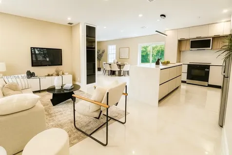 1399 NE 38th Street Oakland Park FL 33334