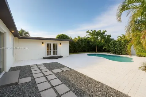 1399 NE 38th Street Oakland Park FL 33334