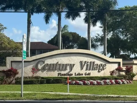 1351 SW 125th Avenue Pembroke Pines FL 33027