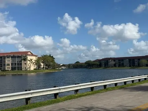 1351 SW 125th Avenue Pembroke Pines FL 33027