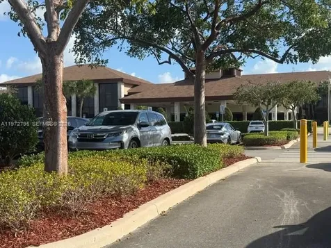 1351 SW 125th Avenue Pembroke Pines FL 33027
