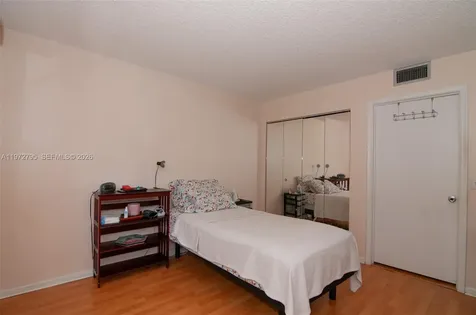1351 SW 125th Avenue Pembroke Pines FL 33027