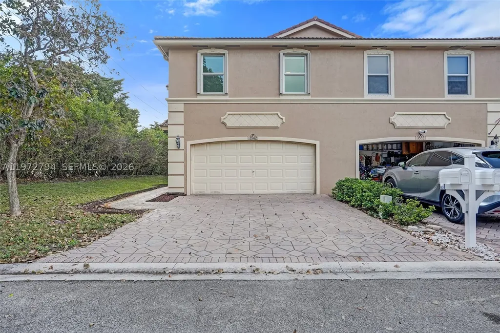 3542 Santa Fe Place Coconut Creek FL 33073