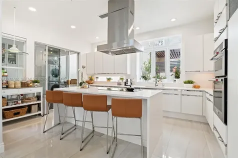 20815 NE 37th Court Aventura FL 33180