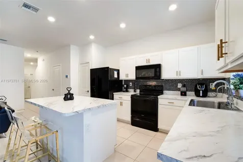 1181 SW 7th Court Florida City FL 33034
