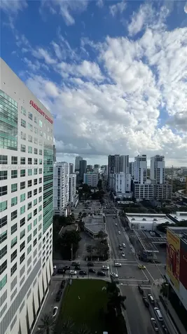 185 SW 7th Street Miami FL 33130