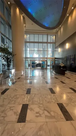 185 SW 7th Street Miami FL 33130