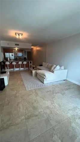 185 SW 7th Street Miami FL 33130