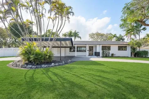 8201 SW 151st Street Palmetto Bay FL 33158