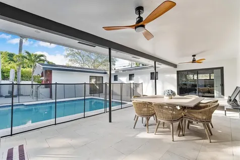 8201 SW 151st Street Palmetto Bay FL 33158