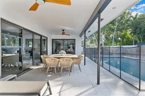 8201 SW 151st Street Palmetto Bay FL 33158