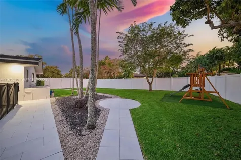 8201 SW 151st Street Palmetto Bay FL 33158