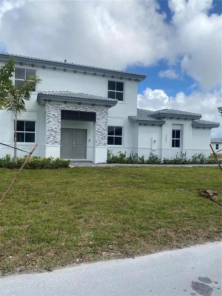 27441 SW 160 Avenue Miami FL 33031
