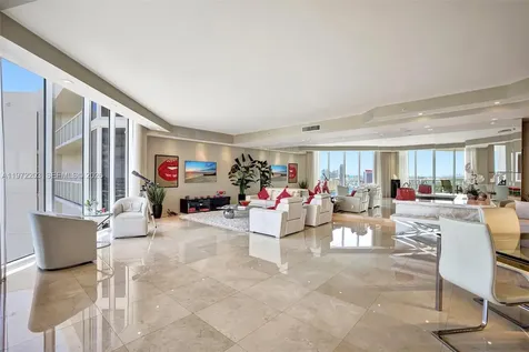 21200 Point Place Aventura FL 33180