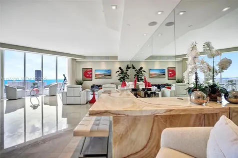 21200 Point Place Aventura FL 33180