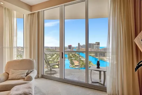 21200 Point Place Aventura FL 33180