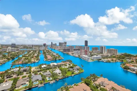 21200 Point Place Aventura FL 33180