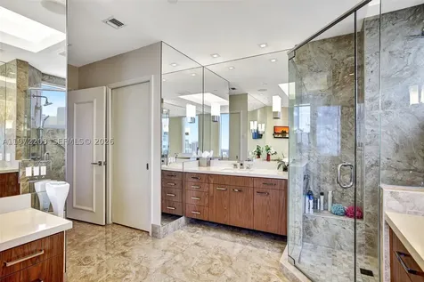 21200 Point Place Aventura FL 33180
