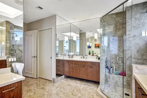 21200 Point Place Aventura FL 33180