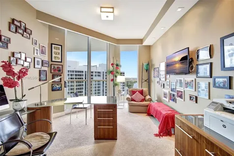 21200 Point Place Aventura FL 33180