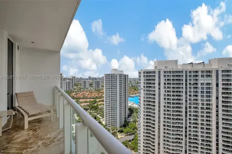 21200 Point Place Aventura FL 33180