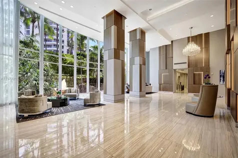 21200 Point Place Aventura FL 33180