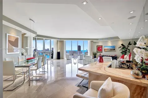 21200 Point Place Aventura FL 33180