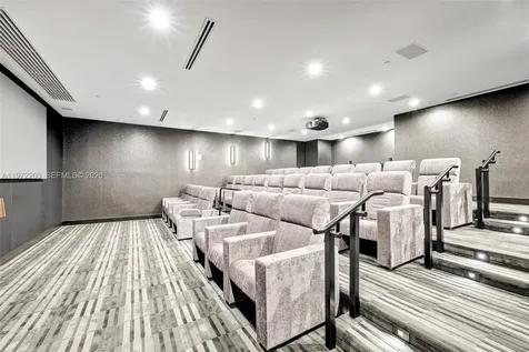 21200 Point Place Aventura FL 33180