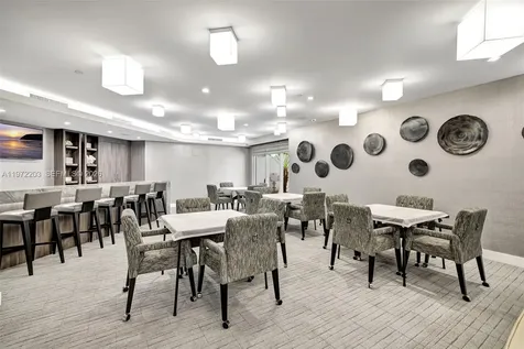 21200 Point Place Aventura FL 33180
