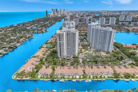 21200 Point Place Aventura FL 33180