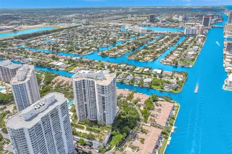 21200 Point Place Aventura FL 33180