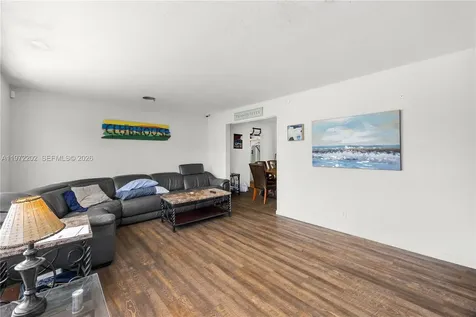 227 SW 13th Avenue Boynton Beach FL 33435