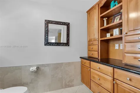 101 Gulfview Drive, Islam 101 Gulfview Drive Islamorada FL 33036