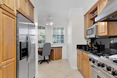 101 Gulfview Drive, Islam 101 Gulfview Drive Islamorada FL 33036