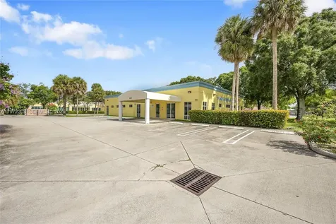 5205 Village Boulevard West Palm Beach FL 33407