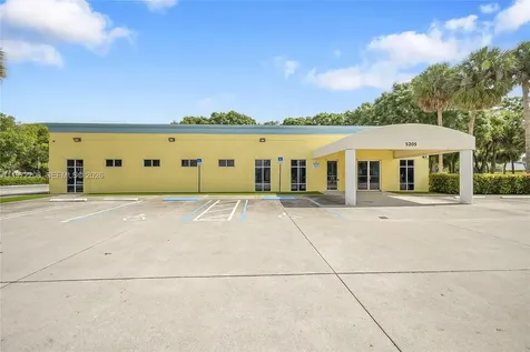 5205 Village Boulevard West Palm Beach FL 33407