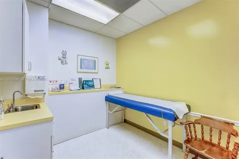 5205 Village Boulevard West Palm Beach FL 33407