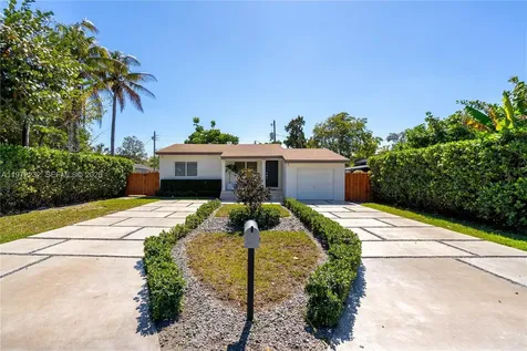 6376 SW 20th Street Miami FL 33155