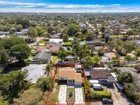 6376 SW 20th Street Miami FL 33155