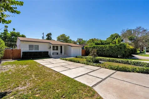 6376 SW 20th Street Miami FL 33155